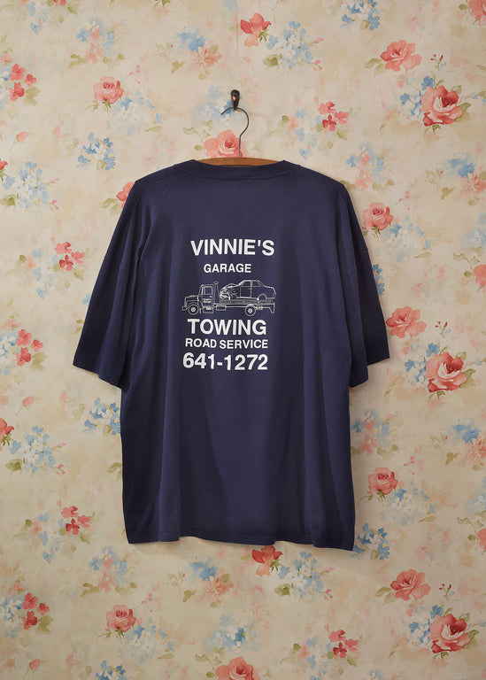 Vintage 1980's Vinnie's Garage Towing T-Shirt